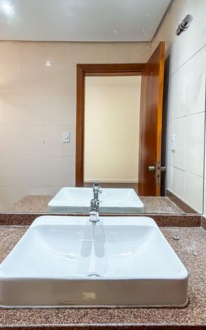Apartamento para alugar com 130m², 3 quartos e 1 vaga