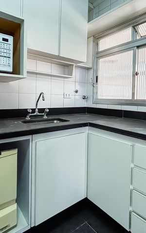 Apartamento para alugar com 130m², 3 quartos e 1 vaga