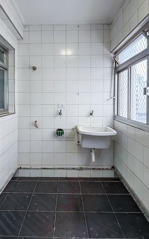 Apartamento para alugar com 130m², 3 quartos e 1 vaga