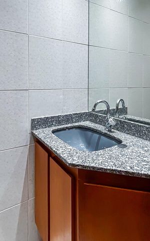 Apartamento para alugar com 130m², 3 quartos e 1 vaga