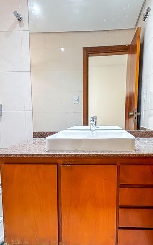 Apartamento para alugar com 130m², 3 quartos e 1 vaga
