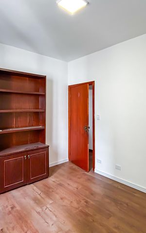 Apartamento para alugar com 130m², 3 quartos e 1 vaga