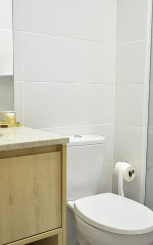 Apartamento à venda com 64m², 2 quartos e 1 vagaBanheiro Social
