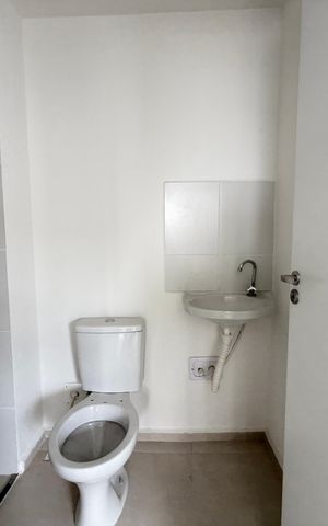 Apartamento para alugar com 47m², 2 quartos e sem vagaBanheiro social