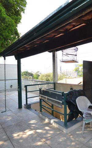 Casa para alugar com 230m², 4 quartos e 3 vagasVaranda