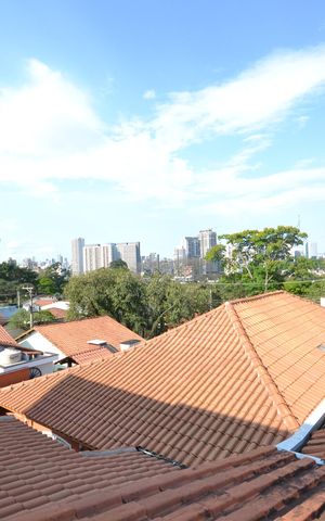 Casa para alugar com 230m², 4 quartos e 3 vagasVista