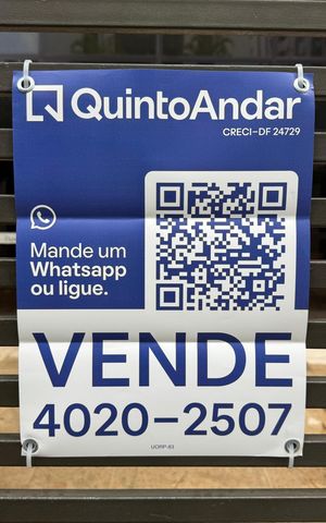 Apartamento à venda com 168m², 4 quartos e 1 vaga Apartamento à venda com 168m², 4 quartos e 1 vagaPlaquinha