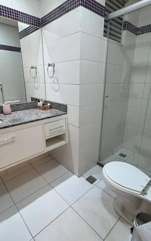 Apartamento à venda com 168m², 4 quartos e 1 vaga Apartamento à venda com 168m², 4 quartos e 1 vagaBanheiro da Suíte 1