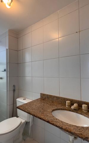 Apartamento à venda com 74m², 2 quartos e 1 vaga Apartamento à venda com 74m², 2 quartos e 1 vagaSuíte - Banheiro