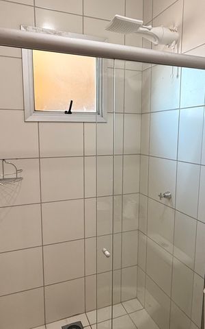 Apartamento à venda com 77m², 3 quartos e 2 vagasBanheiro da Suíte