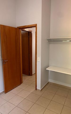 Apartamento à venda com 77m², 3 quartos e 2 vagasQuarto 1
