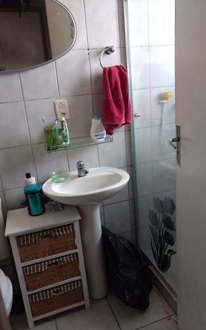Casa de condomínio à venda com 79m², 3 quartos e 1 vaga Casa de condomínio à venda com 79m², 3 quartos e 1 vagaBanheiro 1