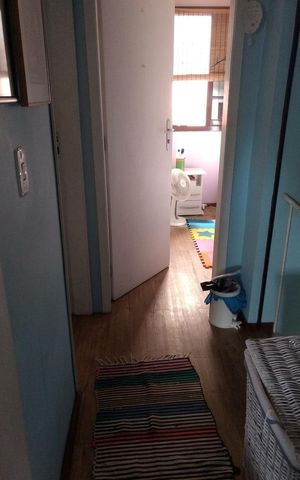 Casa de condomínio à venda com 79m², 3 quartos e 1 vaga Casa de condomínio à venda com 79m², 3 quartos e 1 vagaCorredor