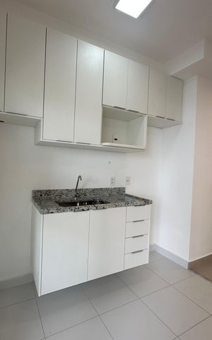 Apartamento à venda com 55m², 2 quartos e 2 vagas Apartamento à venda com 55m², 2 quartos e 2 vagasCozinha