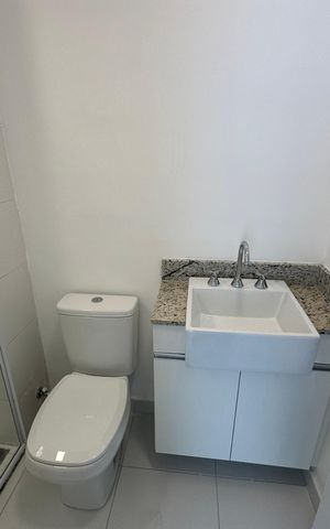 Apartamento à venda com 55m², 2 quartos e 2 vagas Apartamento à venda com 55m², 2 quartos e 2 vagasBanheiro Social