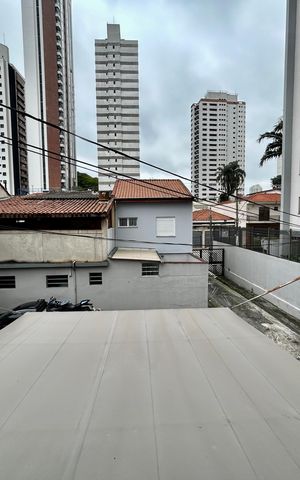 Casa para alugar com 110m², 2 quartos e 2 vagas Casa para alugar com 110m², 2 quartos e 2 vagasVista Quarto 2