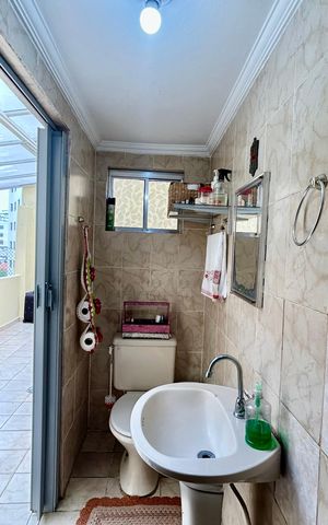 Casa para alugar com 110m², 2 quartos e 2 vagas Casa para alugar com 110m², 2 quartos e 2 vagasBanheiro 2