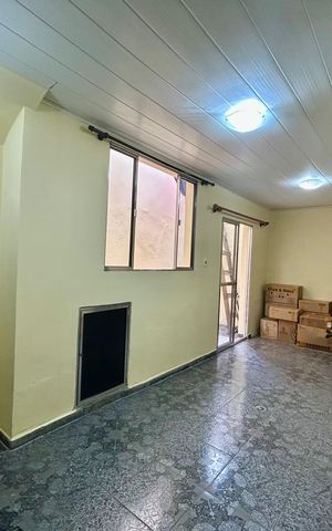 Casa para alugar com 110m², 2 quartos e 2 vagas Casa para alugar com 110m², 2 quartos e 2 vagasEdícula