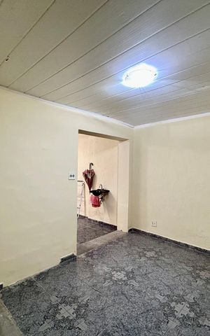 Casa para alugar com 110m², 2 quartos e 2 vagas Casa para alugar com 110m², 2 quartos e 2 vagasEdícula