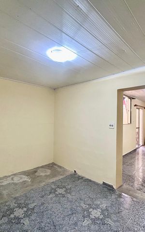 Casa para alugar com 110m², 2 quartos e 2 vagas Casa para alugar com 110m², 2 quartos e 2 vagasEdícula