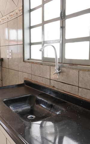 Casa para alugar com 250m², 3 quartos e 2 vagasSala e cozinha