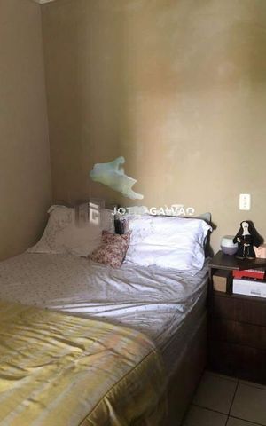Casa à venda com 114m², 2 quartos e 5 vagas