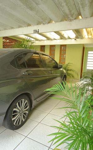 Casa à venda com 160m², 3 quartos e 2 vagasGaragem