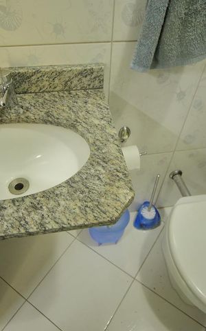 Casa à venda com 160m², 3 quartos e 2 vagasBanheiro de serviço