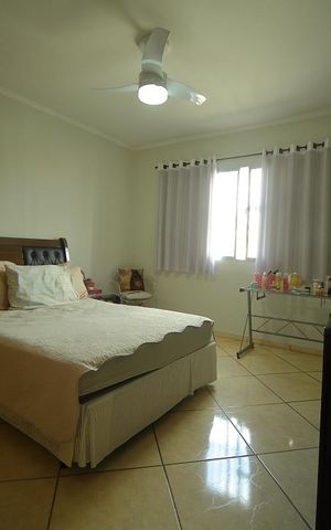 Casa à venda com 160m², 3 quartos e 2 vagasQuarto 1 
