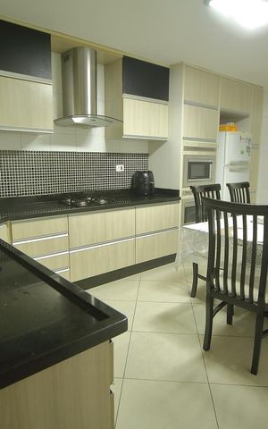 Casa à venda com 160m², 3 quartos e 2 vagasCozinha