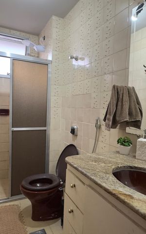 Apartamento à venda com 60m², 2 quartos e 1 vaga Apartamento à venda com 60m², 2 quartos e 1 vagaBanheiro social