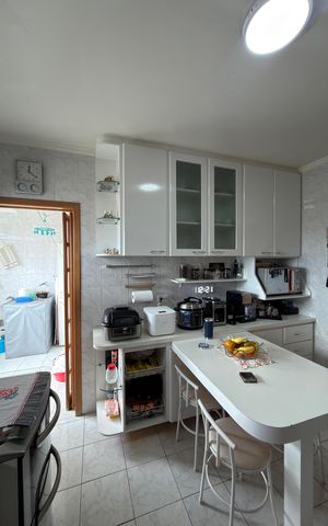 Apartamento para alugar com 90m², 3 quartos e 2 vagas Apartamento para alugar com 90m², 3 quartos e 2 vagasCozinha