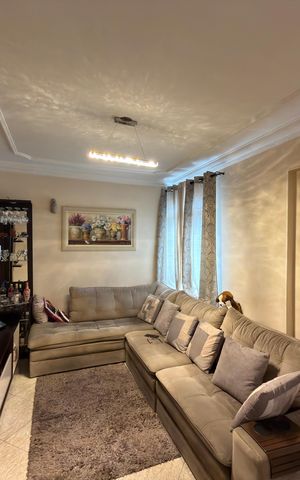 Apartamento para alugar com 90m², 3 quartos e 2 vagas Apartamento para alugar com 90m², 3 quartos e 2 vagasSala