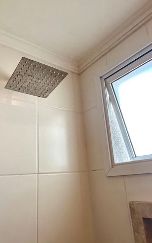 Apartamento para alugar com 61m², 2 quartos e 1 vaga Apartamento para alugar com 61m², 2 quartos e 1 vagaBanheiro 1