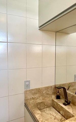 Apartamento para alugar com 61m², 2 quartos e 1 vaga Apartamento para alugar com 61m², 2 quartos e 1 vagaBanheiro da Suíte