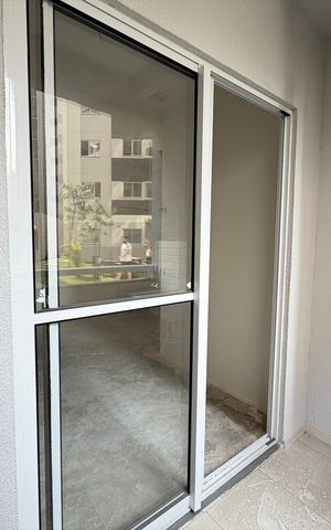 Apartamento à venda com 43m², 2 quartos e sem vagaÁrea de Serviço/ Sacada
