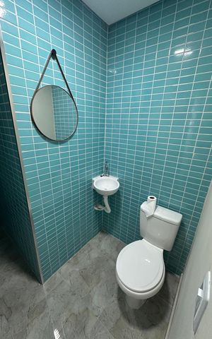 Apartamento para alugar com 128m², 3 quartos e 1 vaga Apartamento para alugar com 128m², 3 quartos e 1 vagaBanheiro de serviço