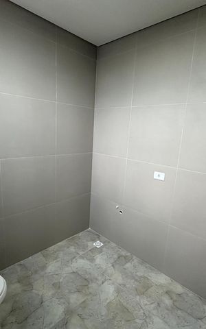Apartamento para alugar com 128m², 3 quartos e 1 vaga Apartamento para alugar com 128m², 3 quartos e 1 vagaBanheiro da Suíte