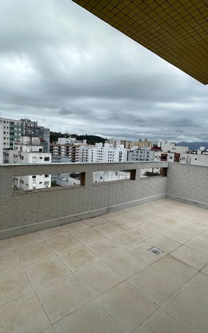 Apartamento para alugar com 128m², 3 quartos e 1 vaga Apartamento para alugar com 128m², 3 quartos e 1 vagaVaranda da Sala