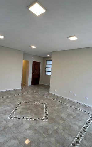 Apartamento para alugar com 128m², 3 quartos e 1 vaga Apartamento para alugar com 128m², 3 quartos e 1 vagaSala