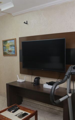 Casa de condomínio à venda com 63m², 2 quartos e 1 vaga Casa de condomínio à venda com 63m², 2 quartos e 1 vagaSala