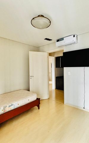 Apartamento à venda com 175m², 4 quartos e 3 vagas Apartamento à venda com 175m², 4 quartos e 3 vagasSuíte 1
