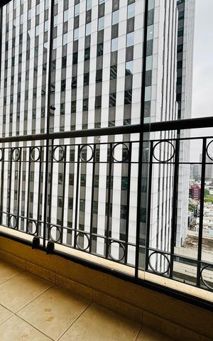 Apartamento à venda com 175m², 4 quartos e 3 vagas Apartamento à venda com 175m², 4 quartos e 3 vagasSacada da suíte 1