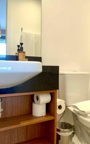 Apartamento à venda com 61m², 2 quartos e sem vaga Apartamento à venda com 61m², 2 quartos e sem vagaBanheiro da Suíte 1