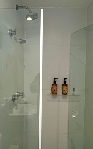 Apartamento à venda com 61m², 2 quartos e sem vaga Apartamento à venda com 61m², 2 quartos e sem vagaBanheiro da Suíte 1