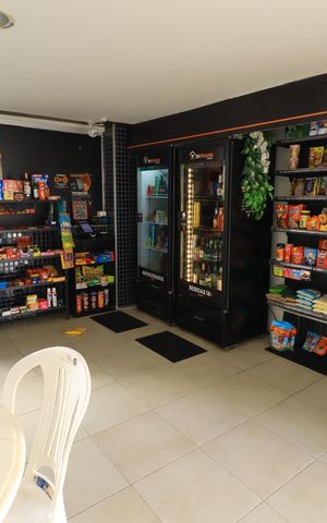 Apartamento para alugar com 103m², 3 quartos e 1 vagamercado