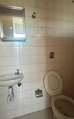 Apartamento para alugar com 75m², 2 quartos e 1 vaga Apartamento para alugar com 75m², 2 quartos e 1 vagaBanheiro de serviço
