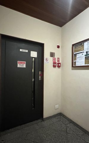 Apartamento para alugar com 75m², 2 quartos e 1 vaga Apartamento para alugar com 75m², 2 quartos e 1 vagaHall de entrada