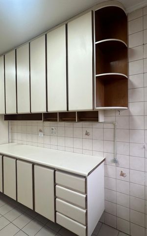 Apartamento para alugar com 75m², 2 quartos e 1 vaga Apartamento para alugar com 75m², 2 quartos e 1 vagaCozinha