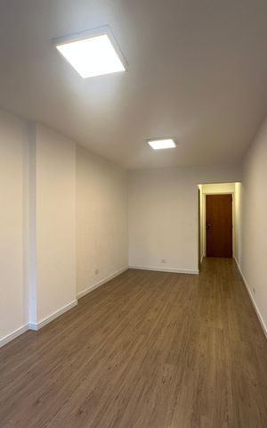 Apartamento para alugar com 75m², 2 quartos e 1 vaga Apartamento para alugar com 75m², 2 quartos e 1 vagaSala